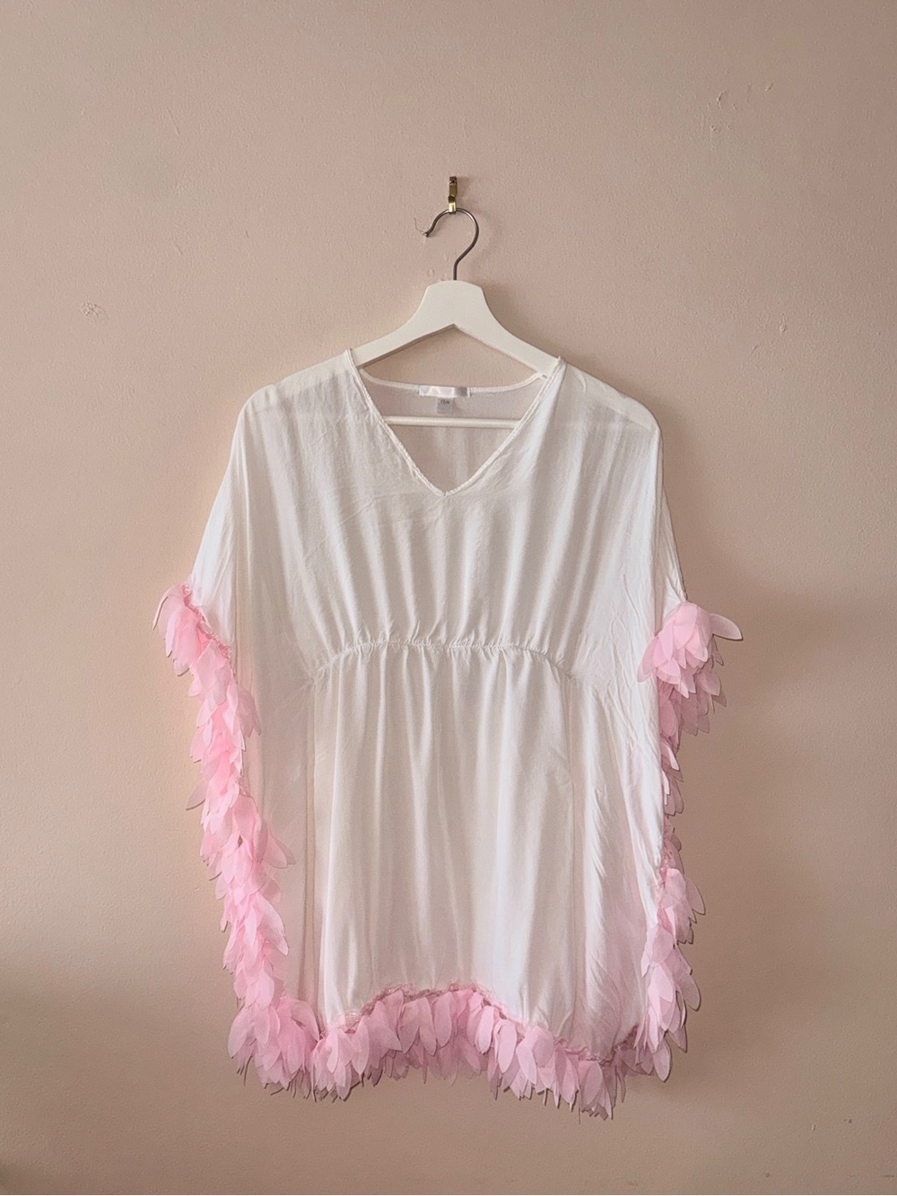 Stella Cove Girls White & Pink Petal Kaftan - 12 years
